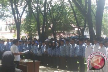 Bupati Lantik 800 Pejabat Kolaka 
