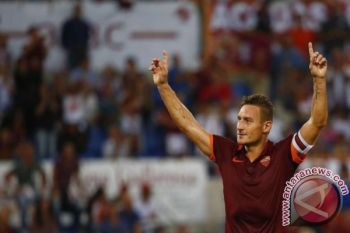 Penalti Totti singkirkan Cesena dari Piala Italia