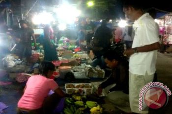 Bupati Edy Tegaskan Tak Ada Rencana Pemindahan "Pasar Tungging"