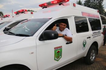 Mustafa sosialisasikan ambulan gratis lewat ronda