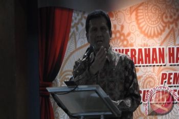 Menpan-RB serahkan Laporan Evaluasi Akip 156 kabupaten/kota