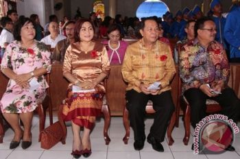 Lomban Ajak Warga Berdoa Mohon Berkat 2017 