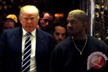 Kanye West hapus tweet pertemuannya dengan Trump