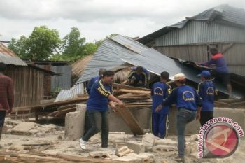 Anggota Tagana Disiagakan Selama Cuaca Buruk