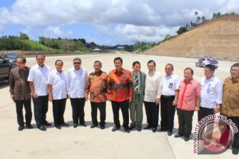 Tol Manado-Bitung Selesai 2018 