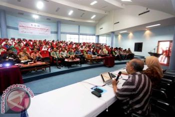 Unhas Sosialisasi SNMPTN Secara Marathon 