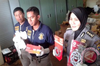 Polda  Lampung Ungkap Peredaran Suku Cadang Palsu  