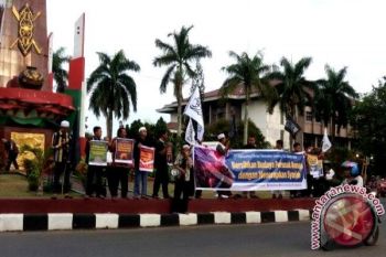 Identik Pergaulan Bebas, Remaja Sampit Demo Tolak Perayaan "Valentine Day"