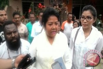 Cabup Yanni berharap Pilkada Jayapura berjalan aman 