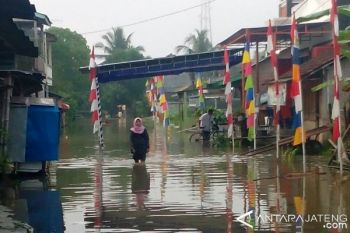 Banjir Cilacap Mulai Surut 
