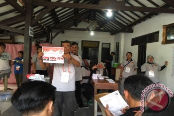 Anies-Sandi Ungguldi Tiga TPS  Bukit Duri Tanjakan Jakarta Selatan