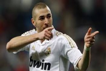  Benzema bungkam pengkritiknya