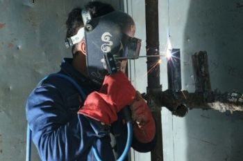 20 Pemuda Cilacap Raih Sertifikat "Welder 6G" 