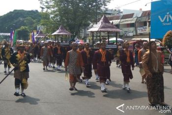 Empat Pusaka Dikirab Sambut Hari Jadi Banyumas