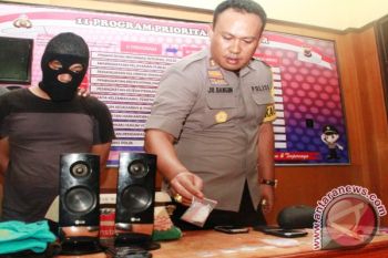 Polisi Tangkap Pengedar Sabu
