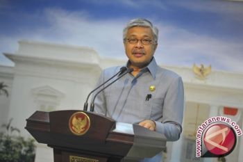 Gubernur Bantah Isu Menjadi Kepsek Harus Bayar 