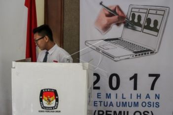 Ganjar: Pemilos Ajang Latihan Pelajar Berdemokrasi 