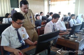 Gangguan Teknis Warnai Pelaksanaan UNBK di Sejumlah Sekolah