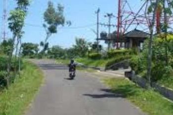   PT TPP Bangun Empat Kilometer Jalan Desa