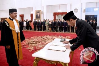 Hatta Ali ucapkan sumpah sebagai ketua MA