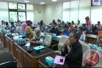 Nelayan Sumbar Desak Revisi Permen Penangkapan Ikan