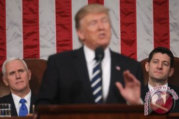 Wall Street Melonjak Setelah Pidato Donald Trump pada Kongres