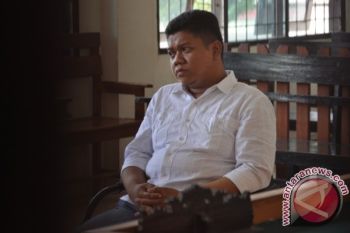 Koruptor ini dituntut 7 tahun penjara, divonis hanya 18 bulan
