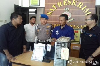 Pelaku Pemalsuan SIM di Solo Dibekuk Polisi 
