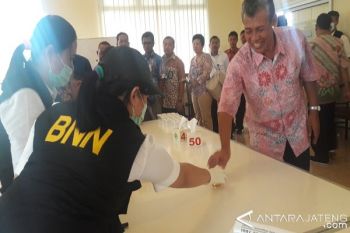Kalapas Se-jateng Periksa Urine