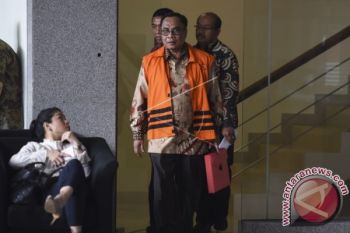 KPK: dakwaan e-KTP ungkap peran "orang besar"
