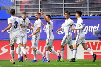Real Hancurkan Eiber Tanpa Bale dan Ronaldo