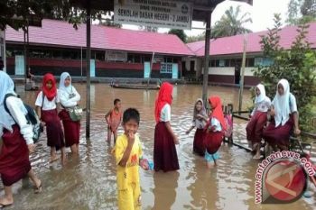 Astaga! 507 Unit Rumah Warga Di Barito Utara Masih Terendam Banjir