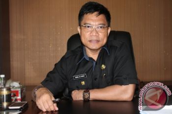 NTT bangun jalan 50 kilometer per tahun