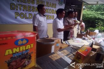Polda Bongkar Produsen Jamu Ilegal Di Cilacap 
