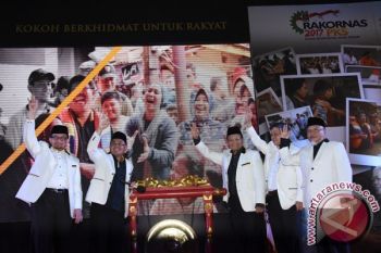 PKS: Masalah Kemanusiaan yang terjadi di Tengah Masyarakat belum Terselesaikan