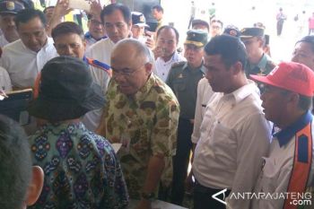 Bulog Siap Beli Gabah di Luar Baku Mutu 