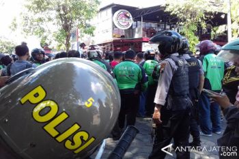 Rudyatmo Desak Pemerintah Pusat Keluarkan Aturan Gojek
