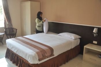 Hotel SMKN 3 Purwokerto Layani Tamu Umum 
