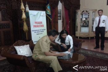 Bupati Kudus Sampaikan SPT Lewat E-Filing