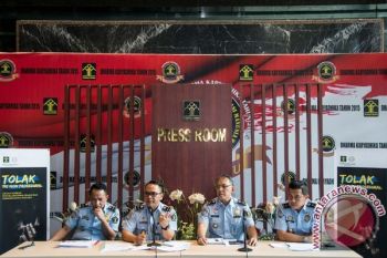 Langgar Imigrasi, Dua Wartawan Prancis di Deportasi
