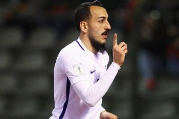 9 Pemain Yunani Tahan Imbang Belgia 1-1