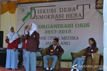 Siswa Diajak Bangun Demokrasi Sehat melalui Pemilihan Ketua OSIS 