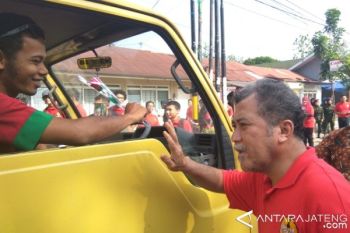 Civitas Academica Unsoed Gelar Aksi "Unsoed Simpatik" 