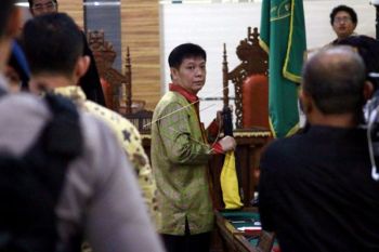 Persidangan Gratifikasi Bupati Tanggamus Hadirkan Mantan Sekda 