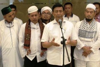 Wiranto Janji Sampaikan Aspirasi Aksi 313 Kepada Jokowi