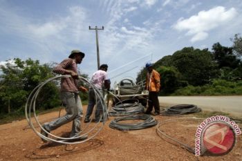 Nah! Ternyata Puluhan Desa di Kotim Belum Tersambung Listrik dan Jaringan Seluler
