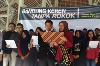 Deklaras "Bandung Keren Tanpa Rokok" Dukung Presiden Turunkan Prevalensi Perokok Muda