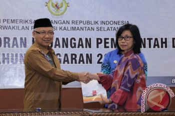 Raider Evakuasi Mobil Rombongan Reog Terjun ke Sungai