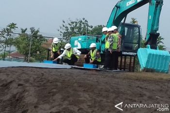 Pembangunan Akses KA-Bandara Solusi Tingkatkan Penumpang 
