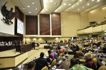 Percepatan pembangunan daerah tertinggal memerlukan payung hukum